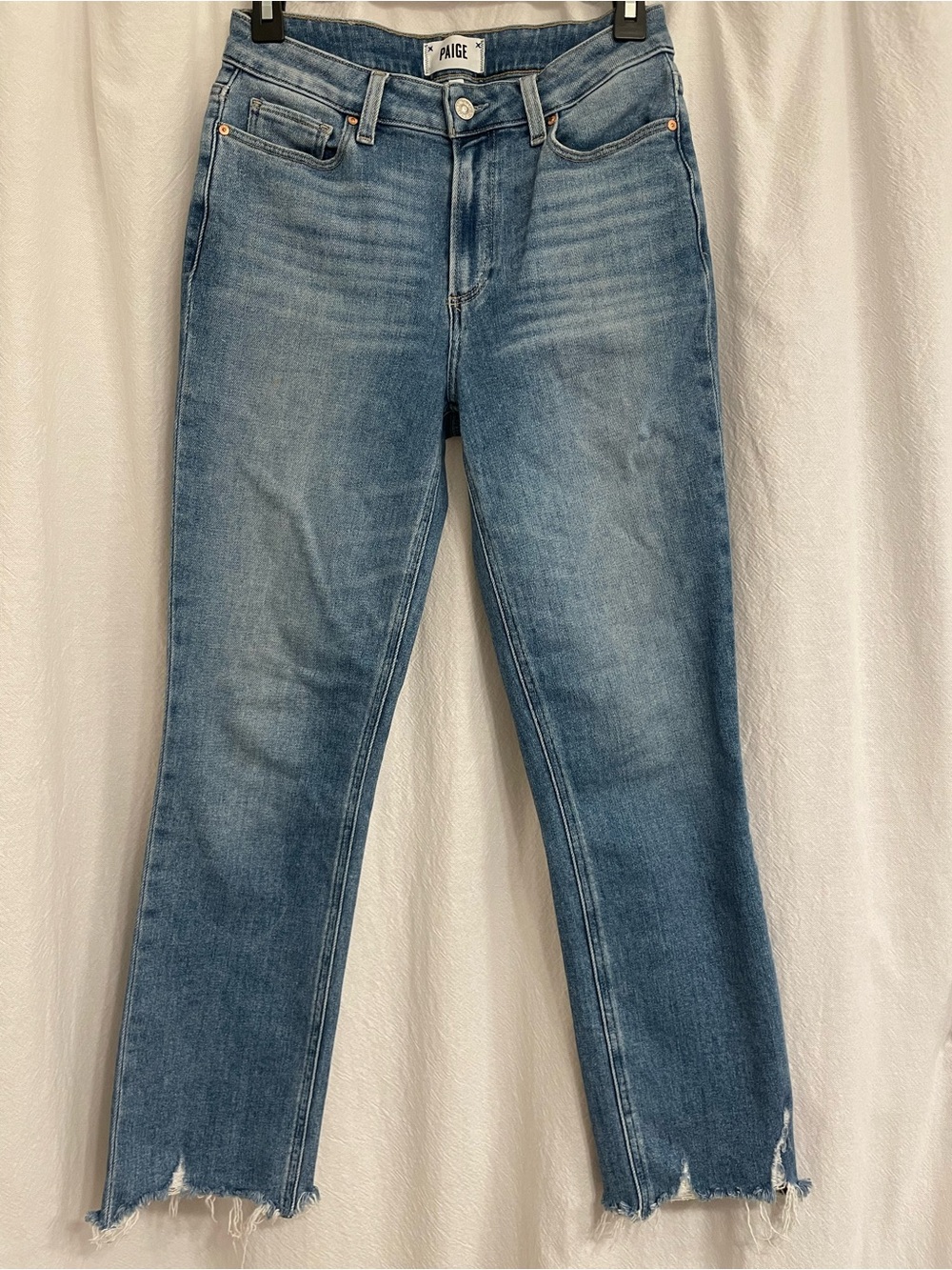 PAIGE “Cindy” medium blue jeans, size 27
